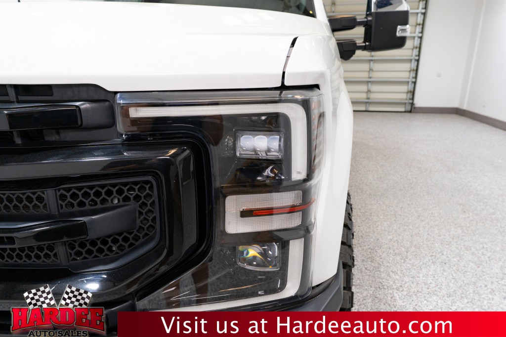 2022 Ford F-250 Image 8