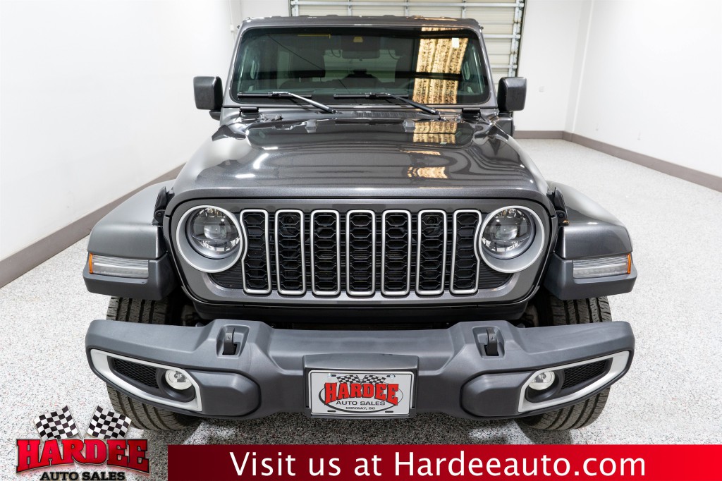 2025 Jeep Wrangler Image 7