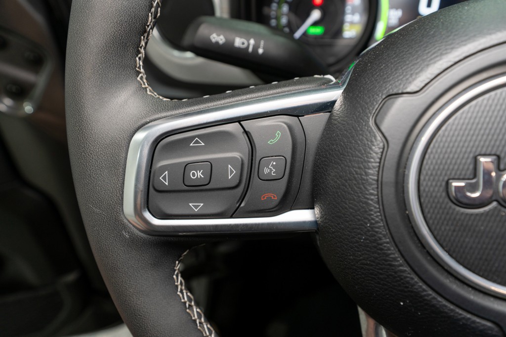 2025 Jeep Wrangler Image 27