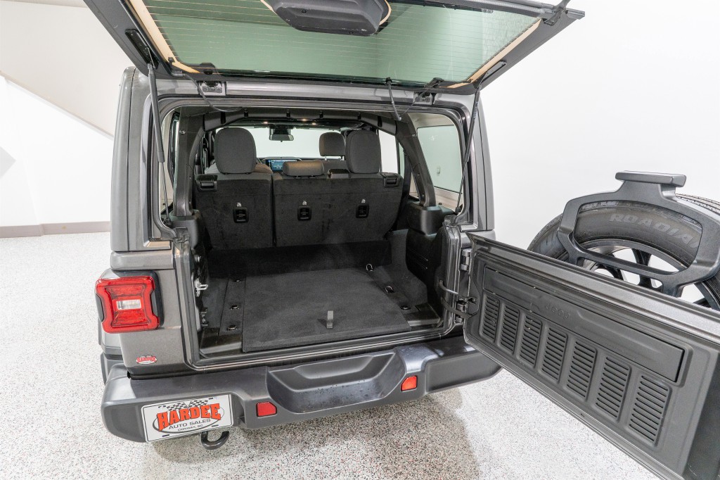 2025 Jeep Wrangler Image 34