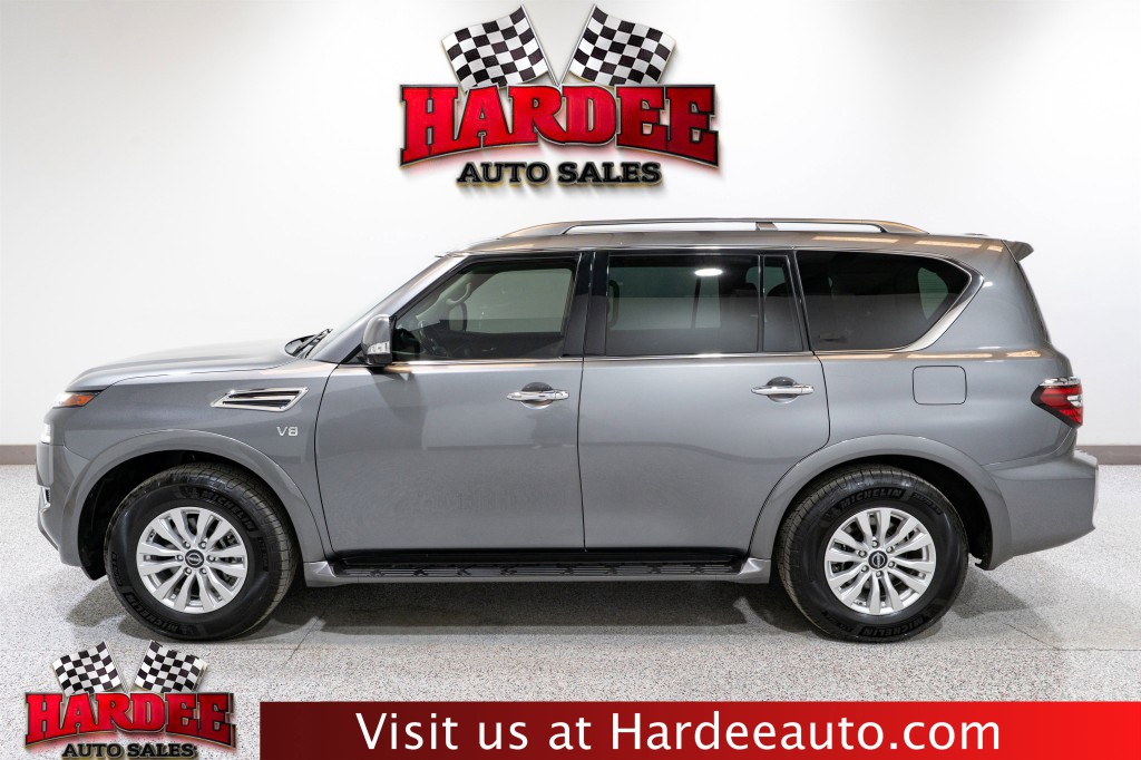 2022 Nissan Armada Image 1