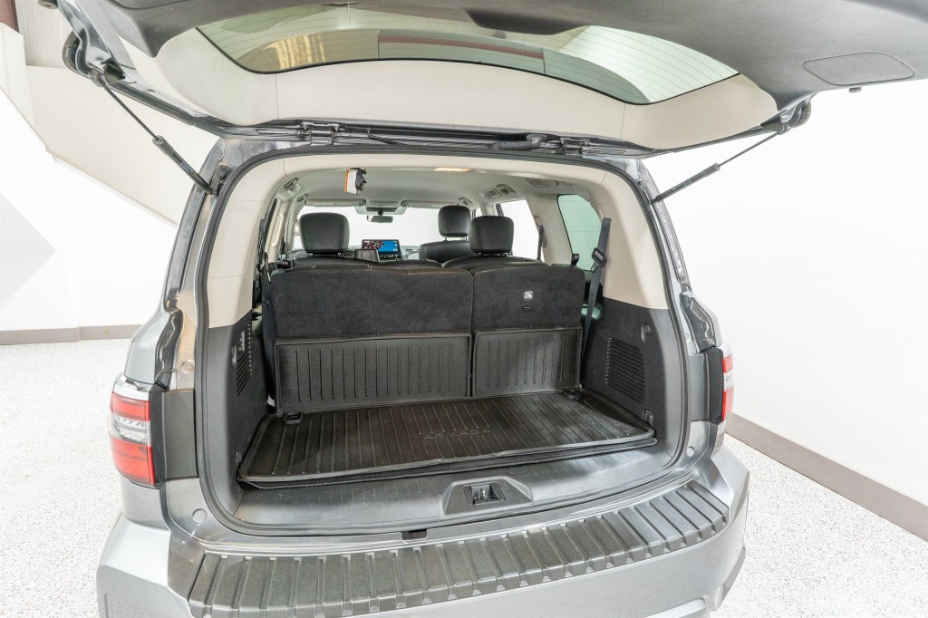 2022 Nissan Armada Image 33