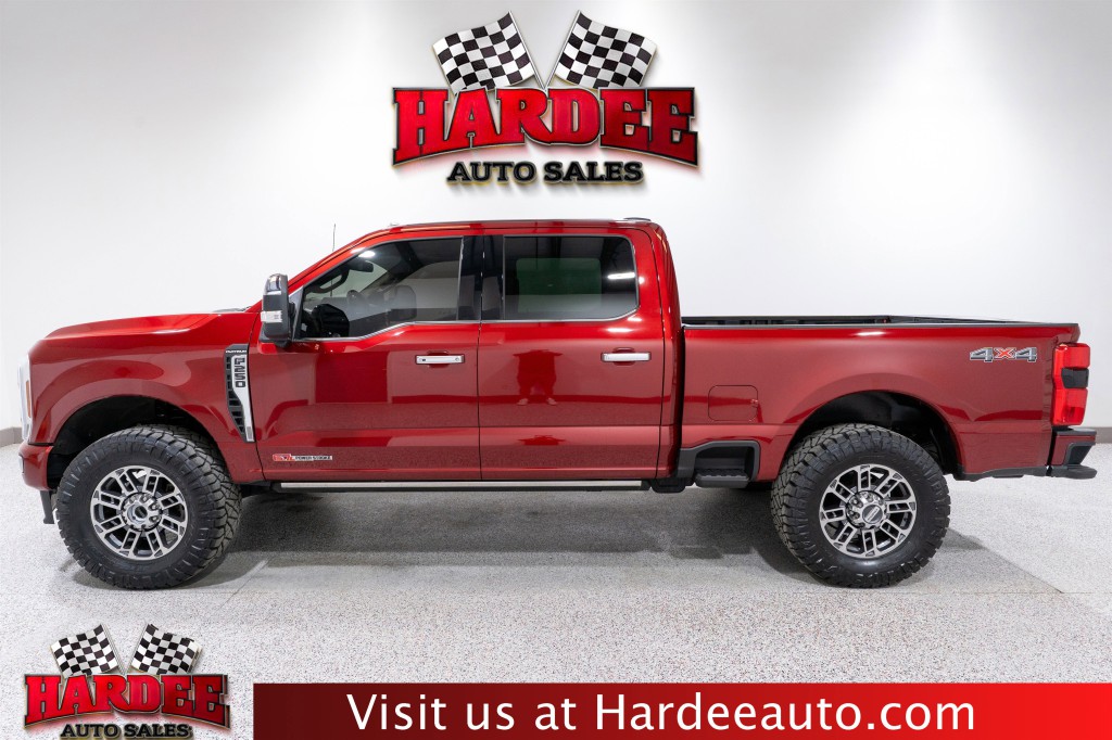2025 Ford F-250 Image 1