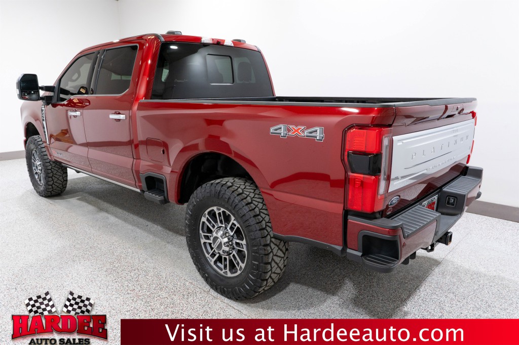 2025 Ford F-250 Image 3