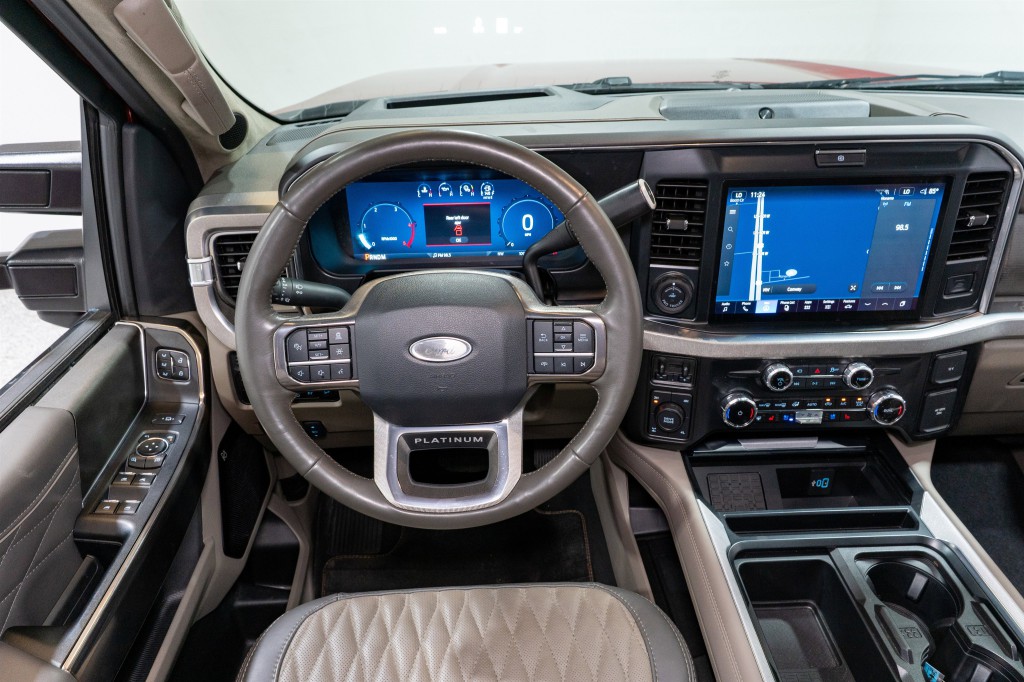 2025 Ford F-250 Image 13