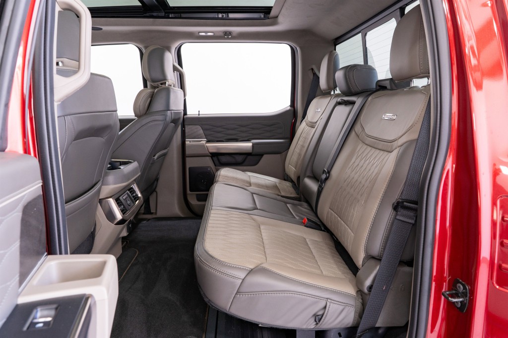 2025 Ford F-250 Image 40