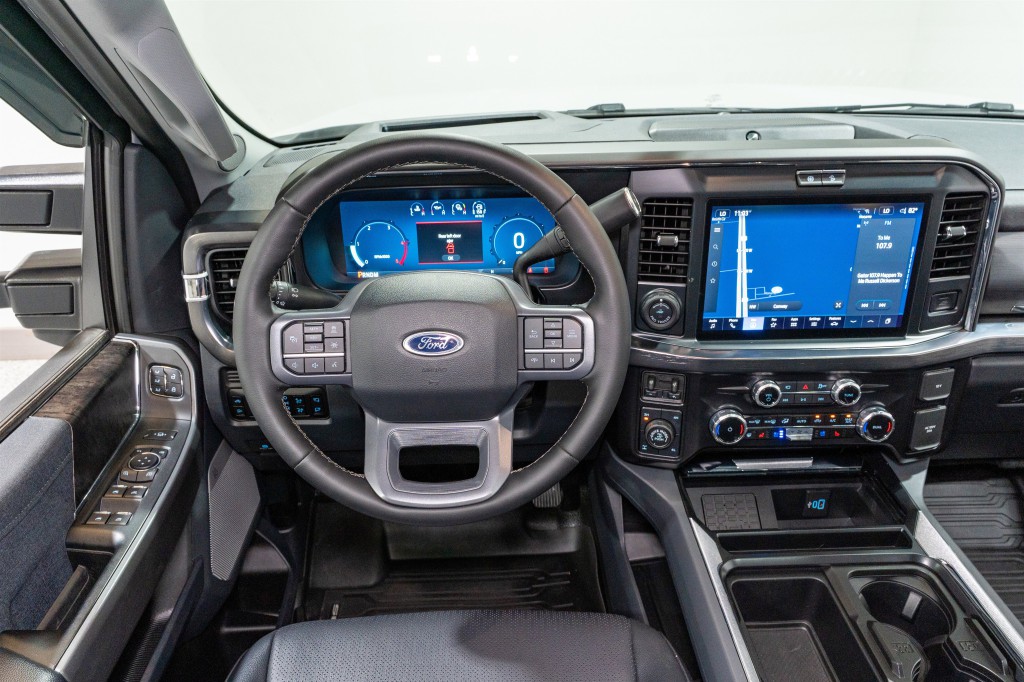 2025 Ford F-250 Image 13