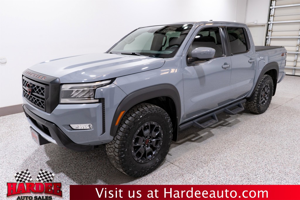 2023 Nissan Frontier Image 2