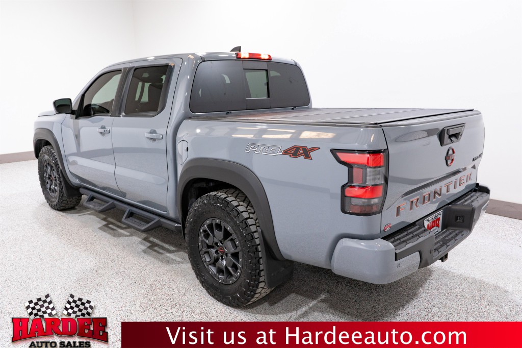 2023 Nissan Frontier Image 3