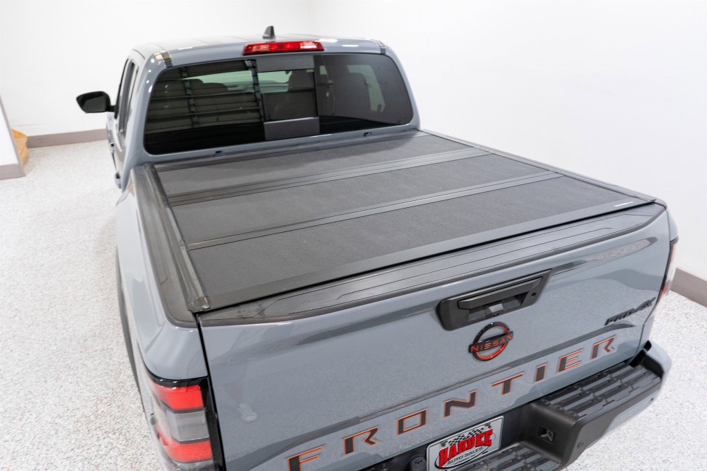 2023 Nissan Frontier Image 11