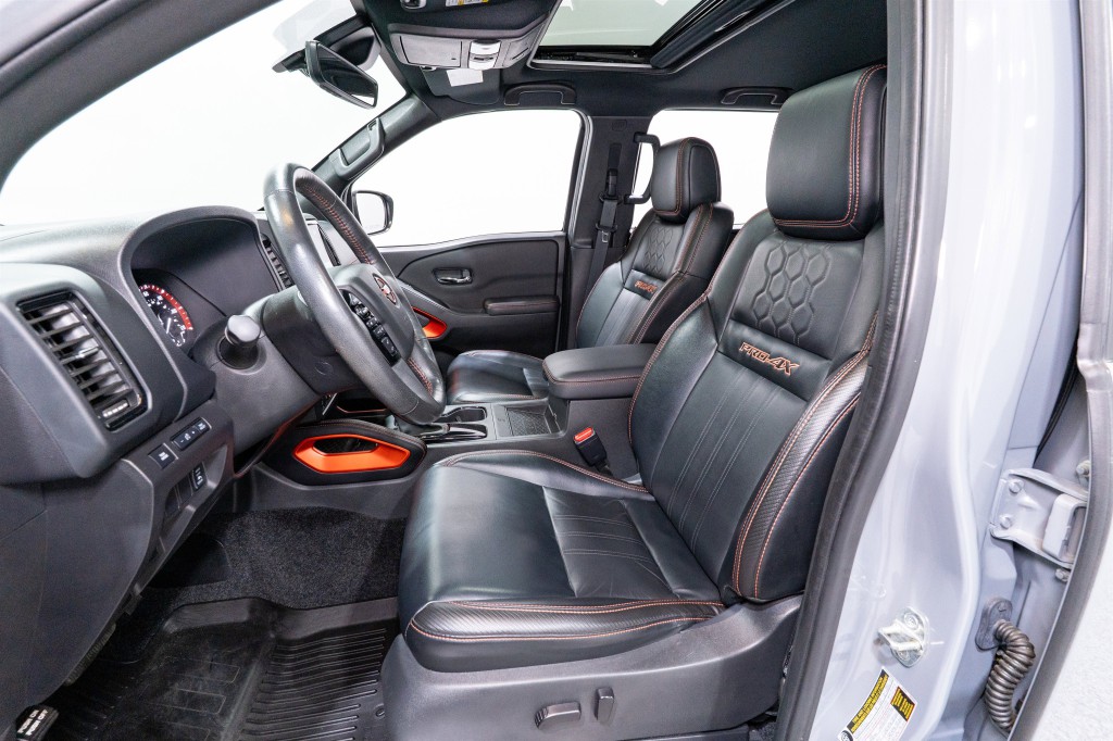 2023 Nissan Frontier Image 18