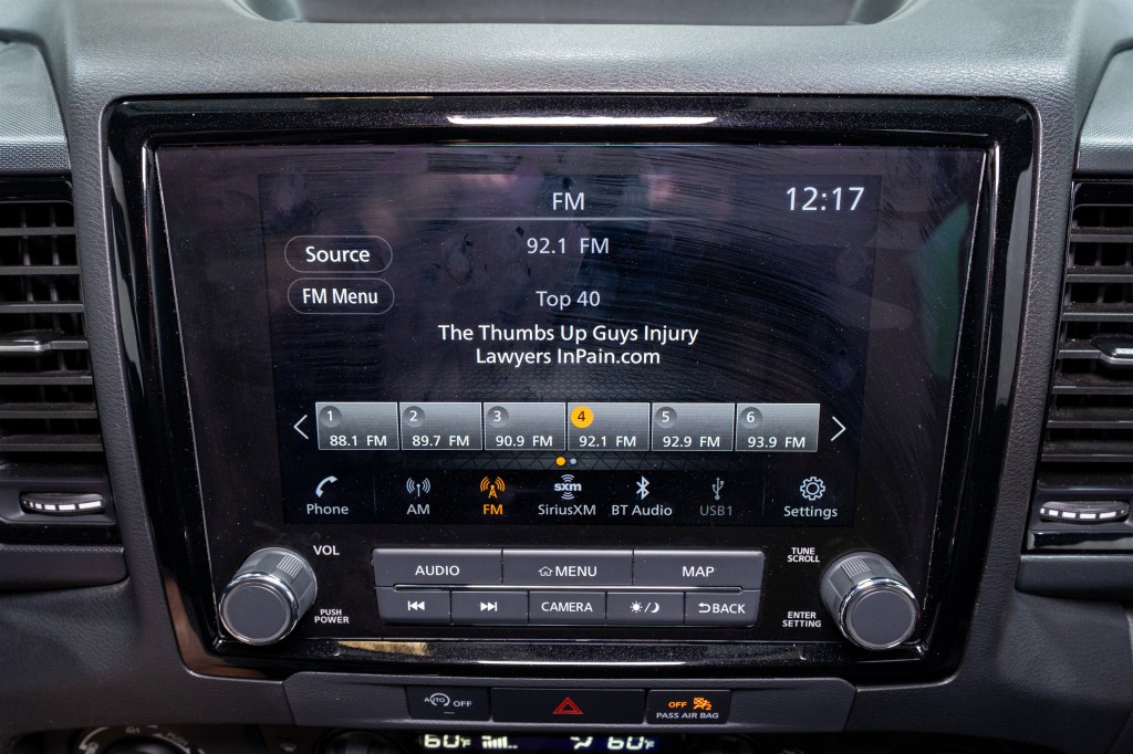 2023 Nissan Frontier Image 21