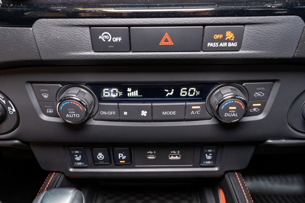 2023 Nissan Frontier Image 24