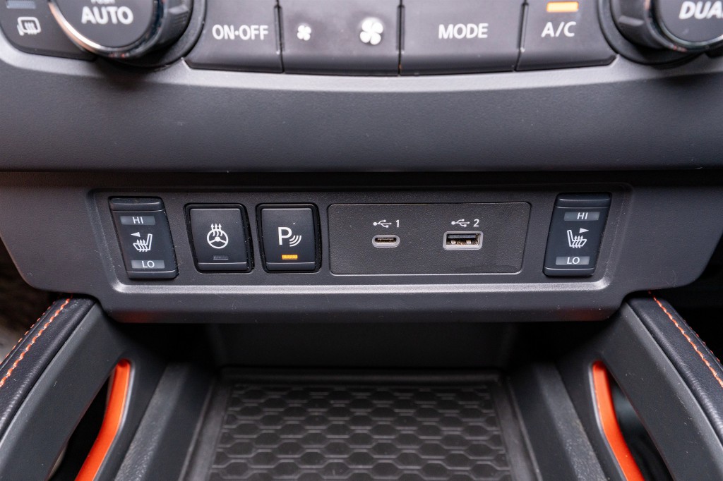 2023 Nissan Frontier Image 25