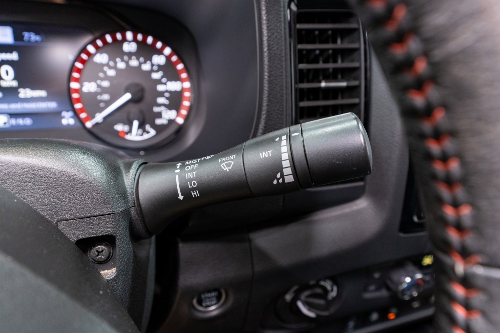 2023 Nissan Frontier Image 32