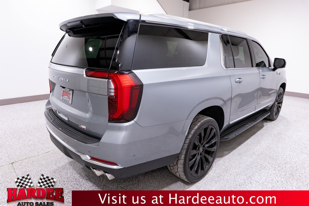 2025 GMC Yukon Image 5