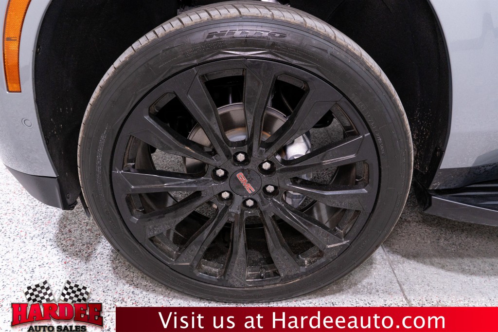 2025 GMC Yukon Image 10