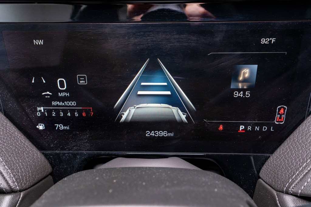 2025 GMC Yukon Image 25