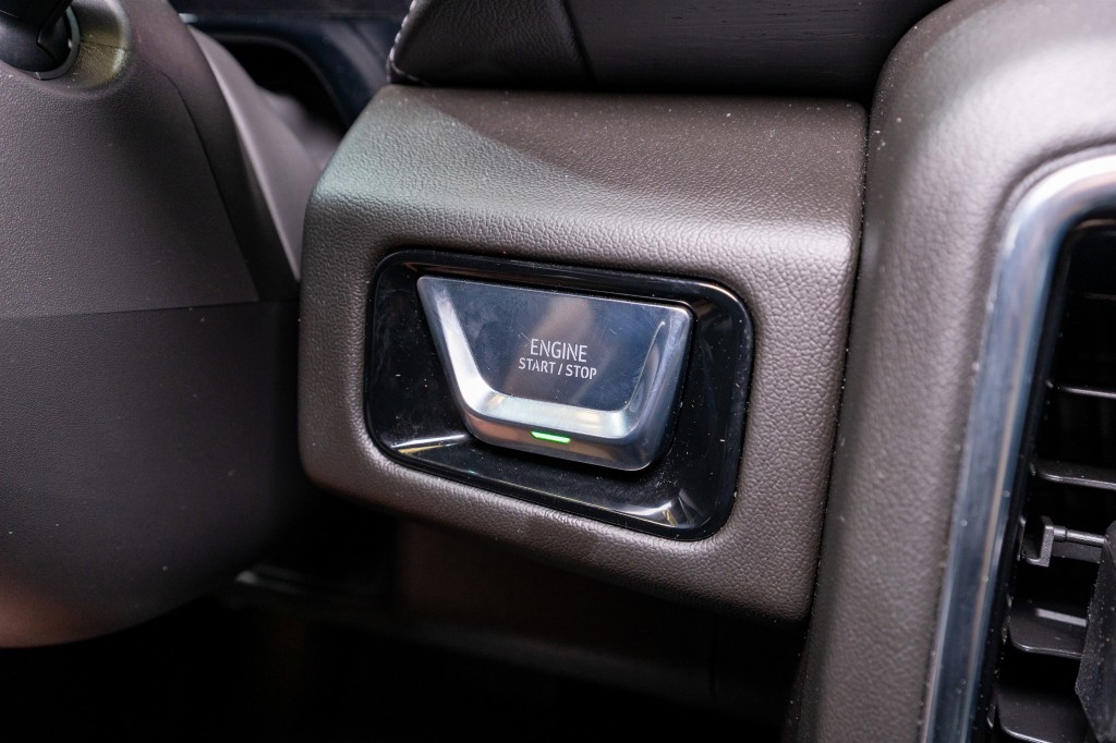 2025 GMC Yukon Image 30