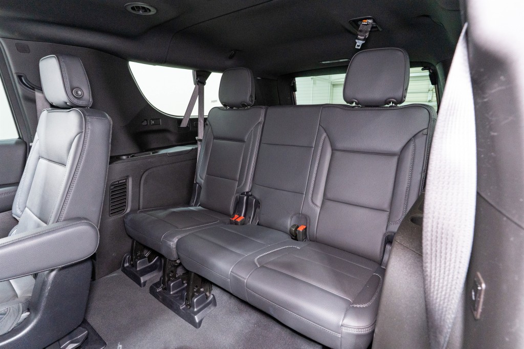 2025 GMC Yukon Image 34