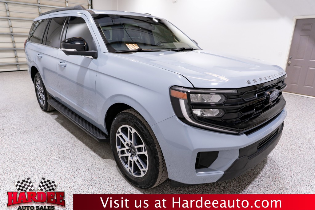 2025 Ford Expedition Image 6