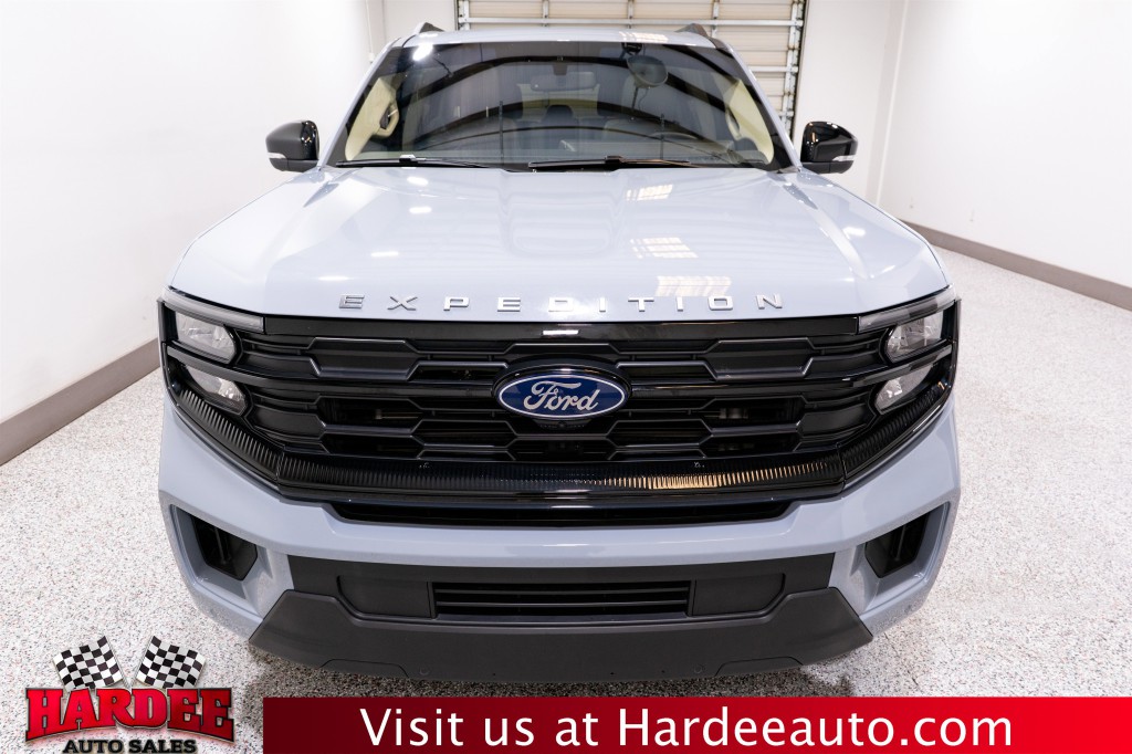 2025 Ford Expedition Image 7