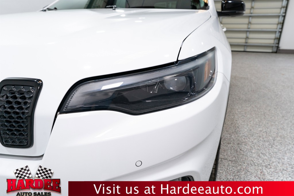 2023 Jeep Cherokee Image 8