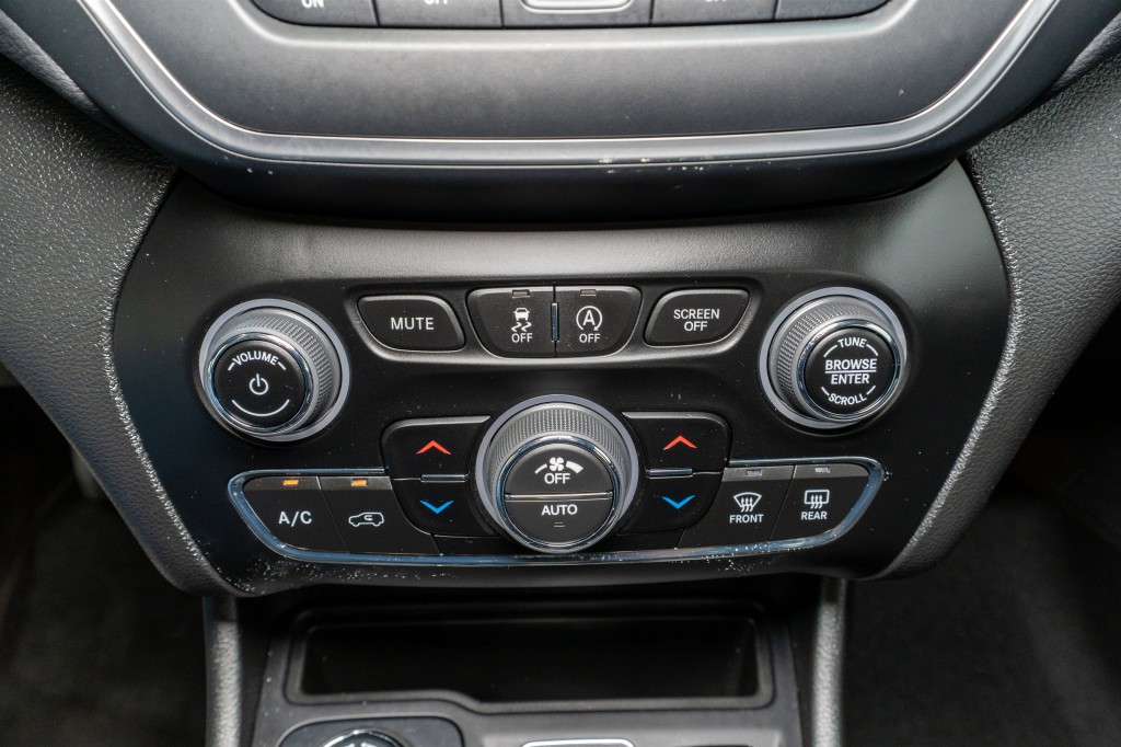 2023 Jeep Cherokee Image 23