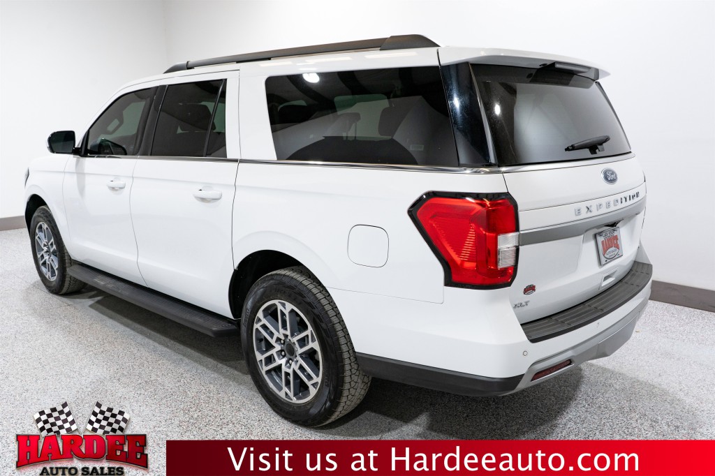 2024 Ford Expedition Image 3