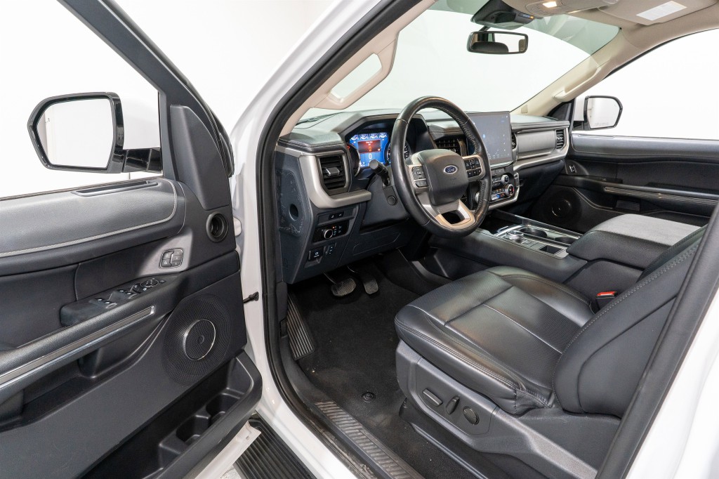 2024 Ford Expedition Image 12