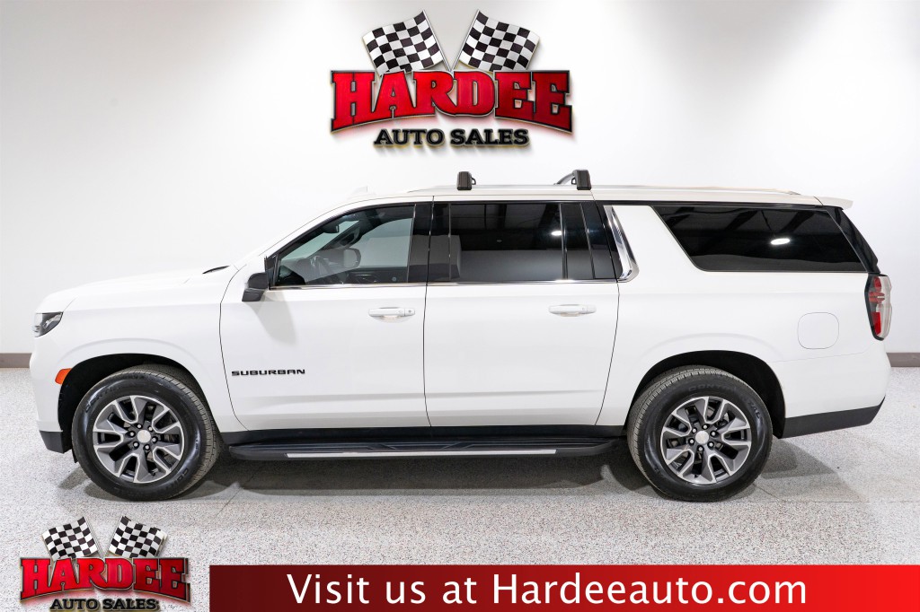 2021 Chevrolet Suburban Image 1