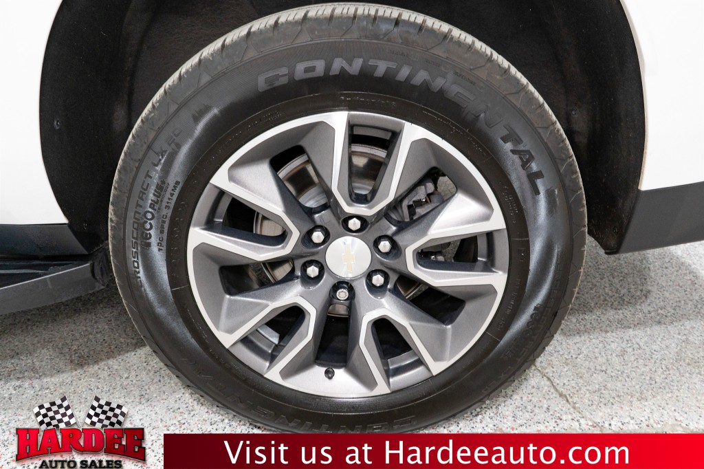 2021 Chevrolet Suburban Image 10