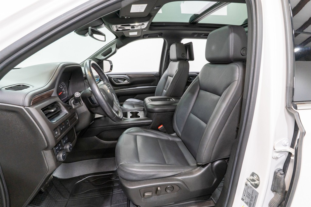 2021 Chevrolet Suburban Image 14