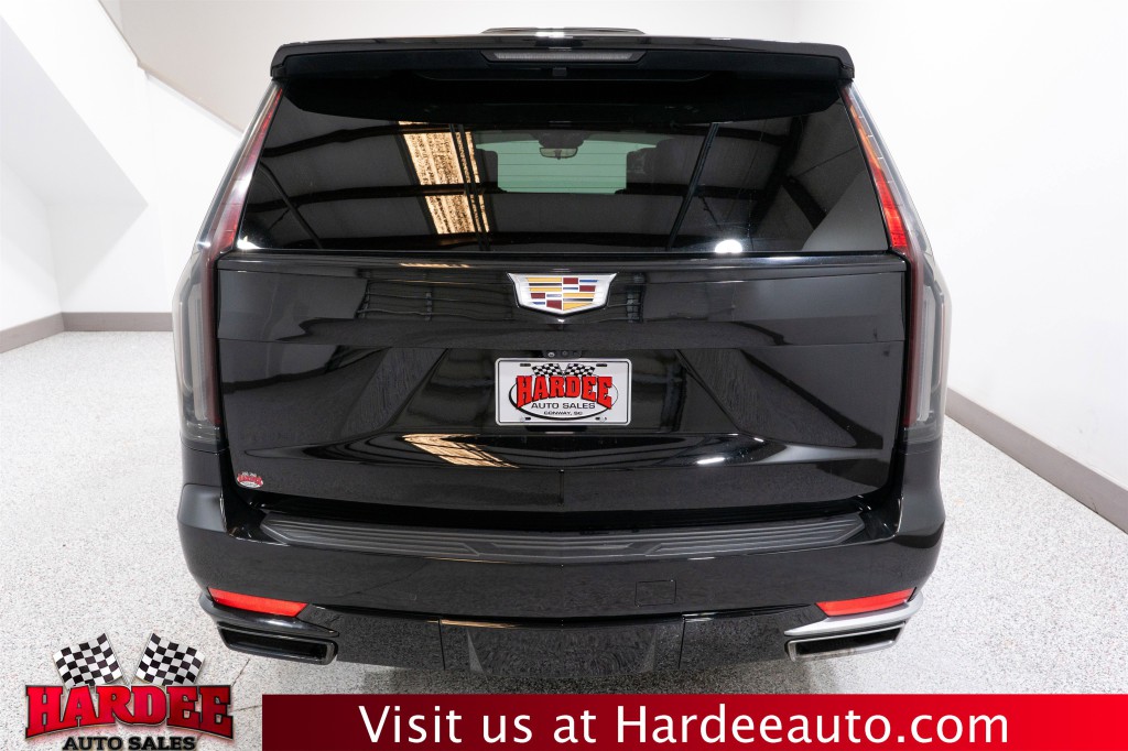 2023 Cadillac Escalade Image 4