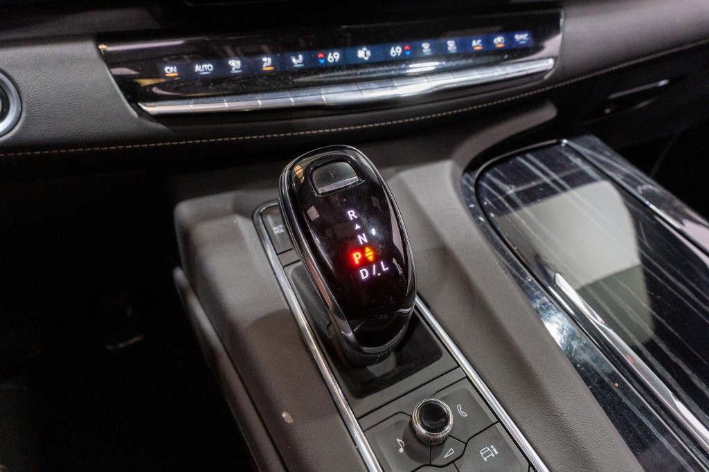 2023 Cadillac Escalade Image 25