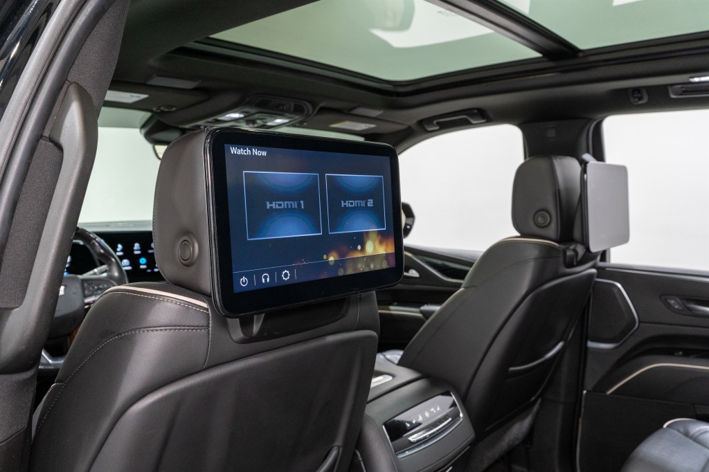 2023 Cadillac Escalade Image 37