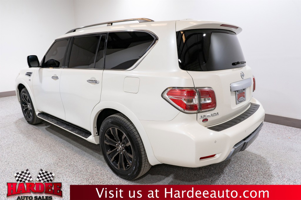2019 Nissan Armada Image 3