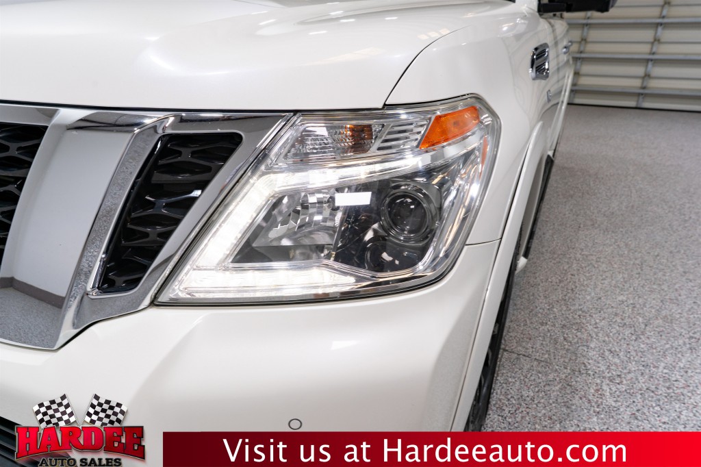 2019 Nissan Armada Image 8
