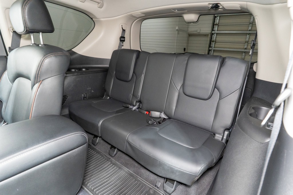 2019 Nissan Armada Image 35