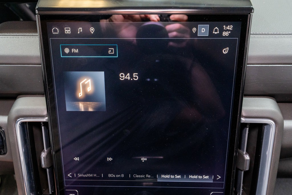 2025 GMC Yukon Image 20