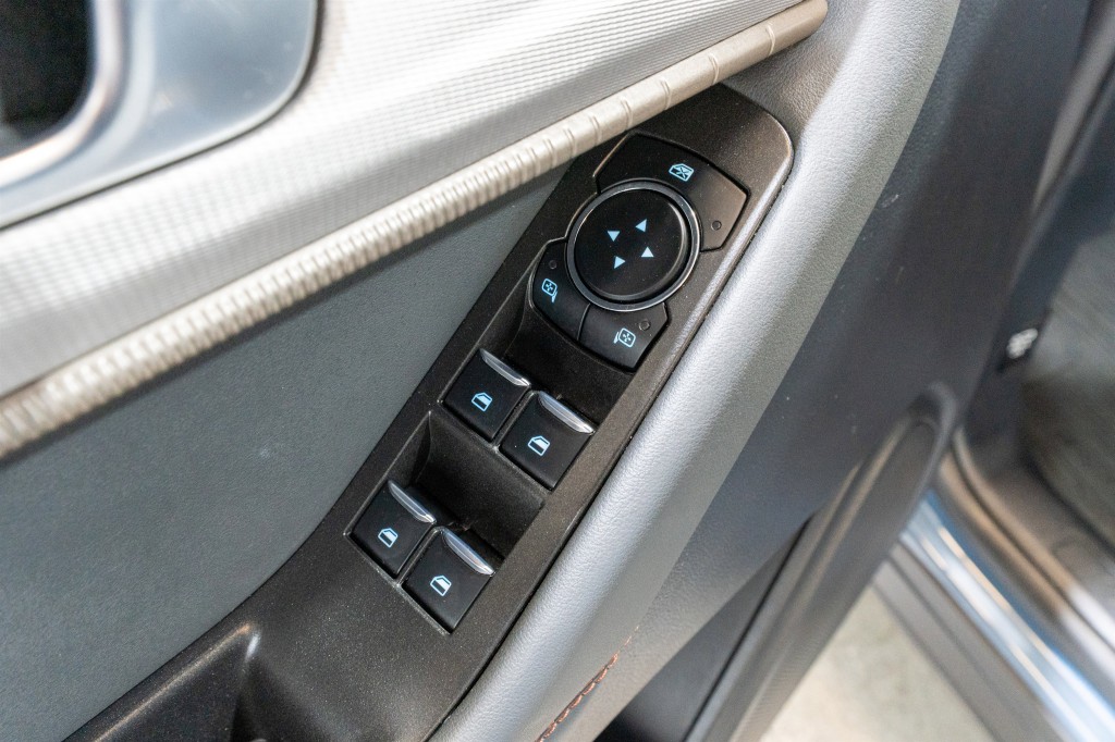 2025 Ford Explorer Image 14