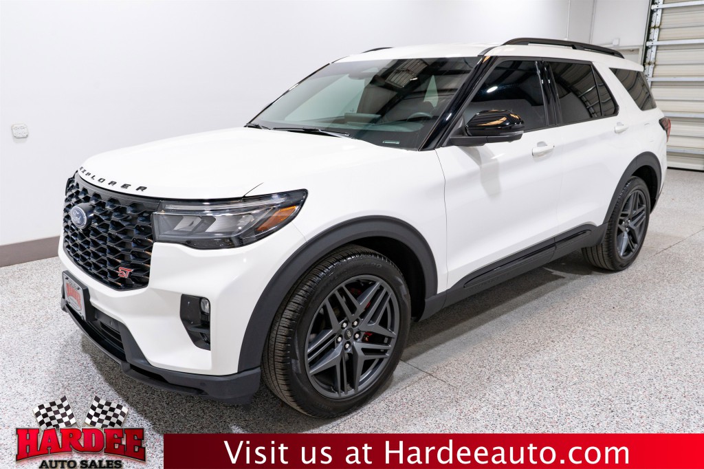 2025 Ford Explorer Image 2