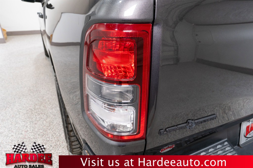 2022 RAM 1500 Image 9
