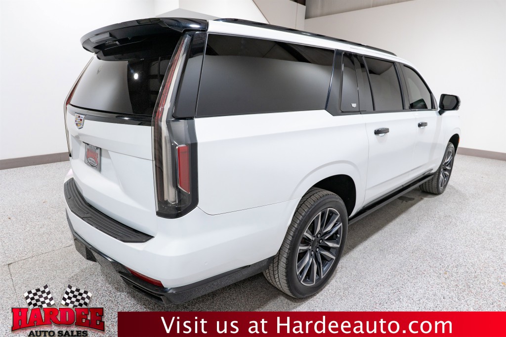 2021 Cadillac Escalade Image 5