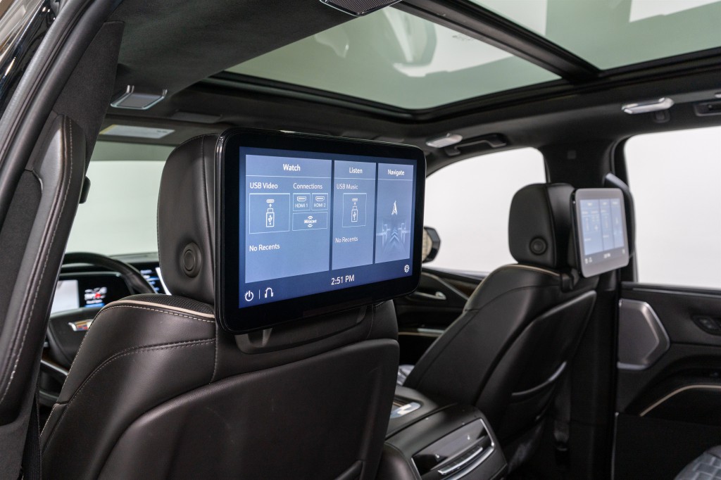 2021 Cadillac Escalade Image 38