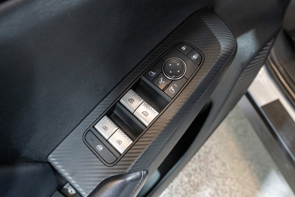 2023 Mitsubishi Outlander Image 14