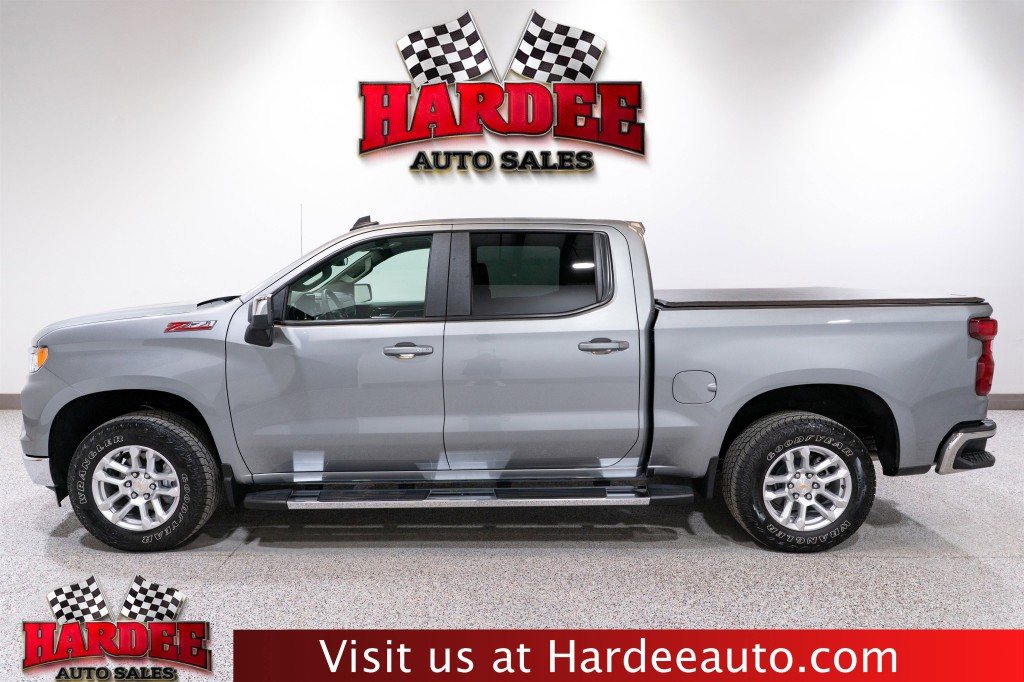 2026 Chevrolet Silverado 1500 Image 1