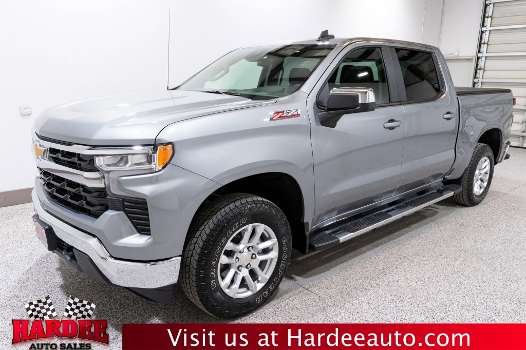 2026 Chevrolet Silverado 1500 Image 2