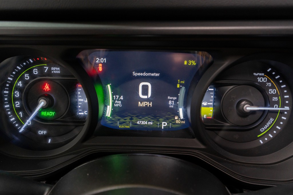 2024 Jeep Wrangler Image 25