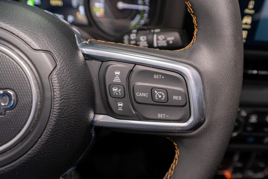 2024 Jeep Wrangler Image 26
